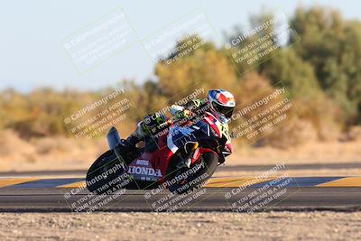 media/Dec-07-2024-CVMA (Sat) [[21c5f1ef85]]/Race 11-Amateur Supersport Open/